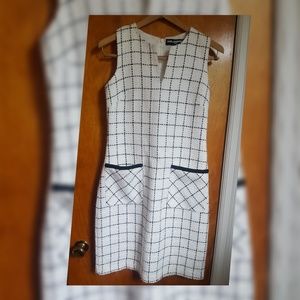 KARL LAGERFELD  White and Black Tweed style dress